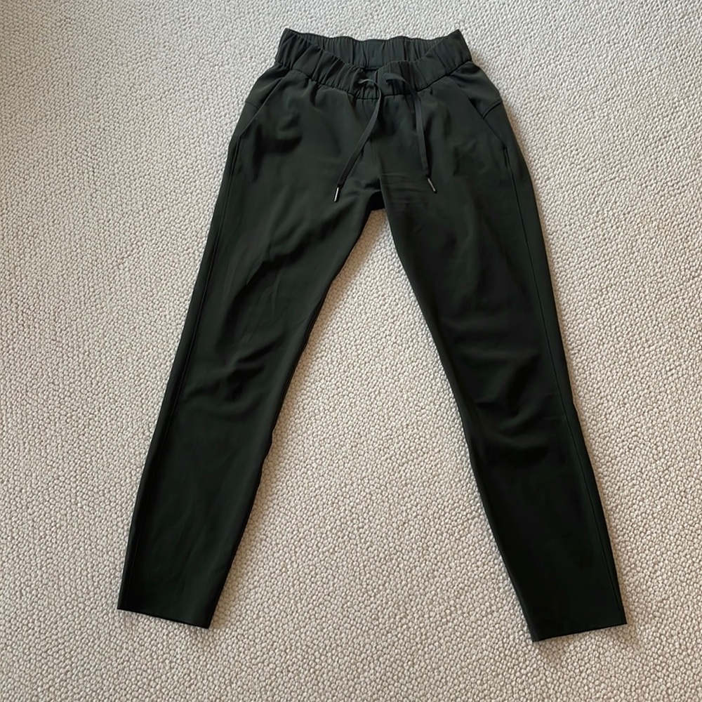 Lululemon pant perfect condition